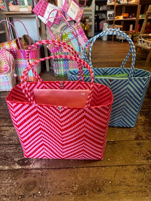 Lifestyle Recycled Plastic baskets (Large with pocket)