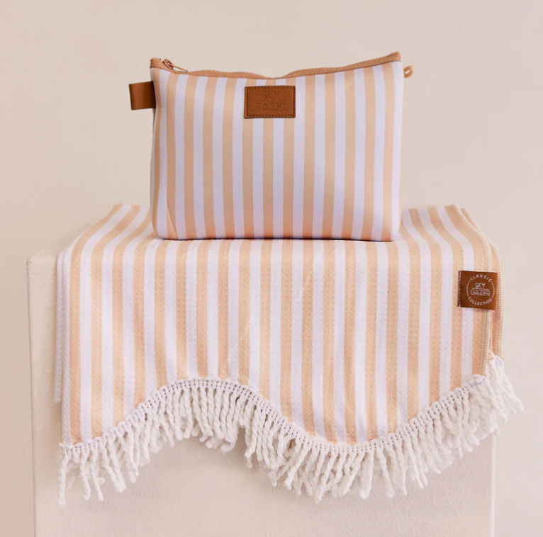 Sky Gazer Classic Beach Sand Free Towel - Fringe edge