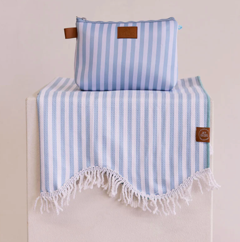 Sky Gazer Classic Beach Sand Free Towel - Fringe edge
