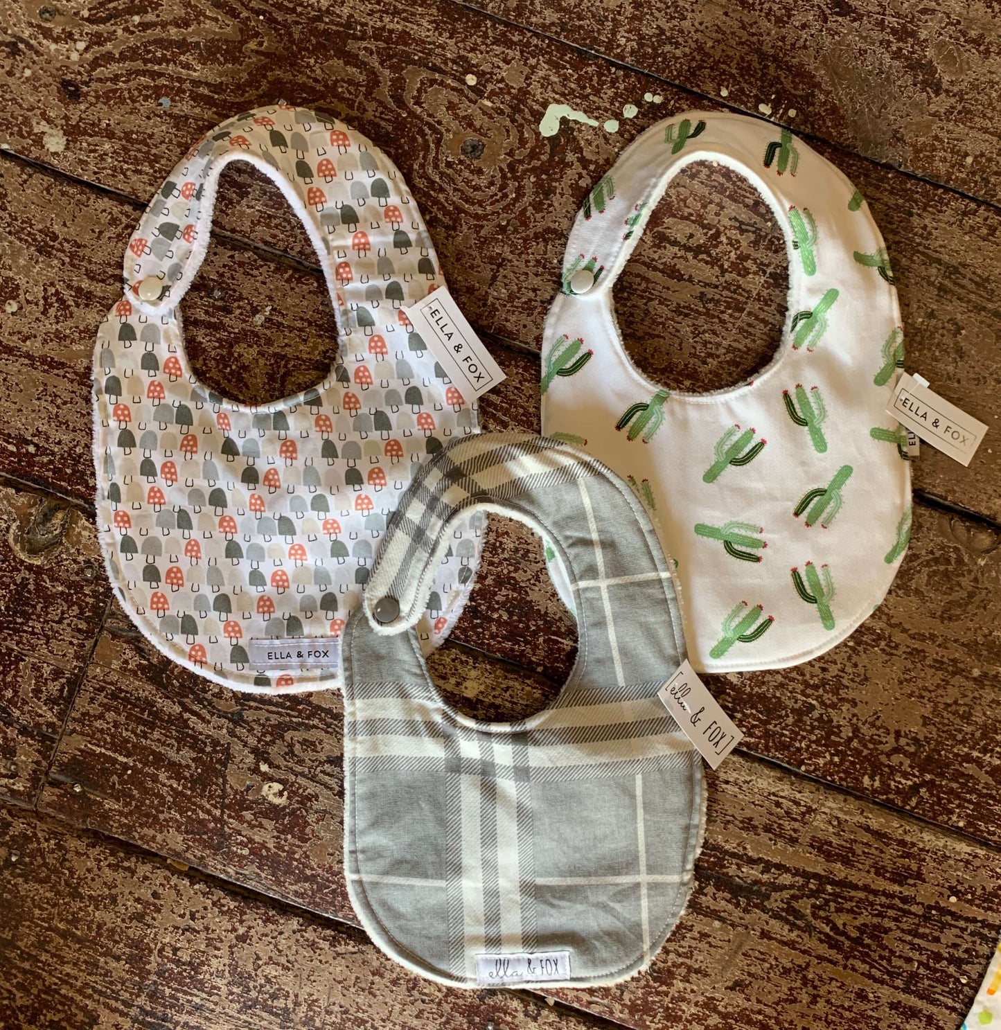 Baby Bibs - Classic (Neutral)
