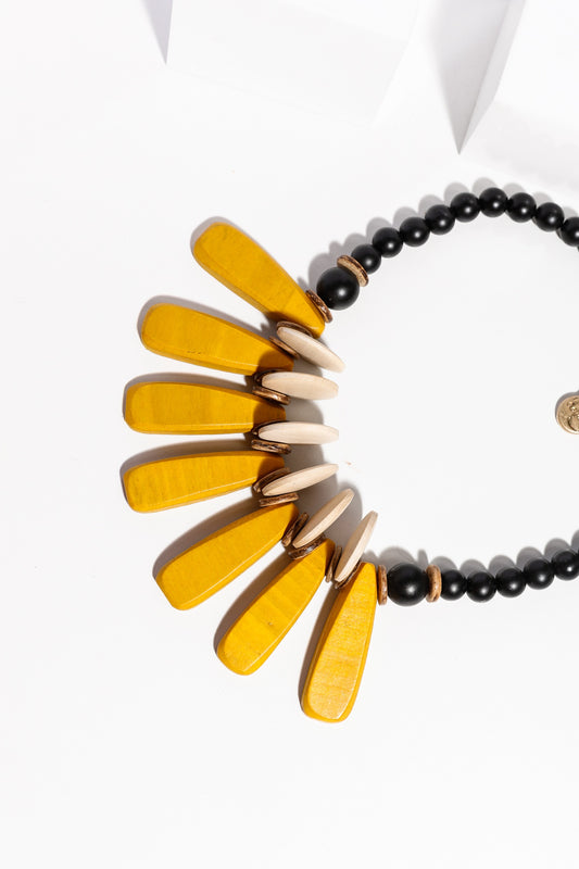 Holiday Garner Necklace - Natural