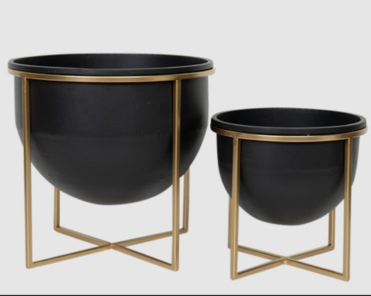 Metal Round Planter - 2 sizes (Slate)